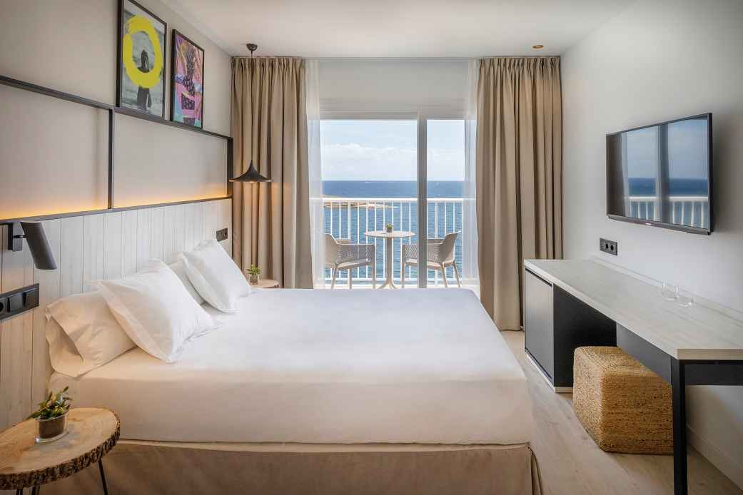Double room sea view hotel florida magaluf Double room sea view hotel florida magaluf
