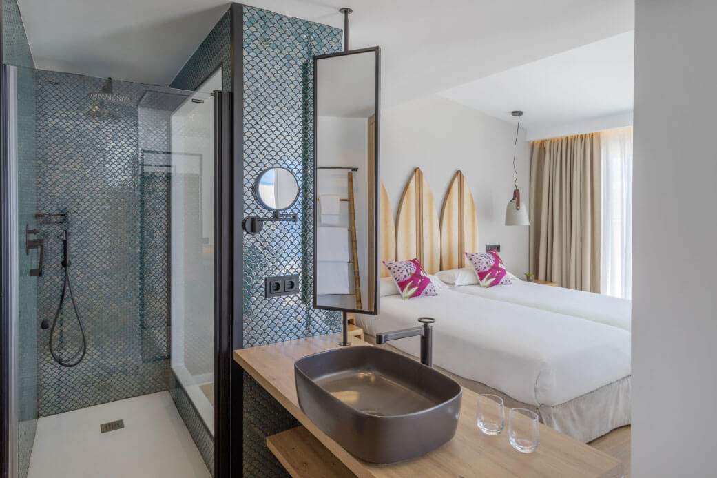 hotel florida magaluf hang loose suite